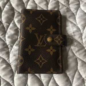 LV Agenda/Card holder